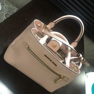 Authentic Michael Kors purse